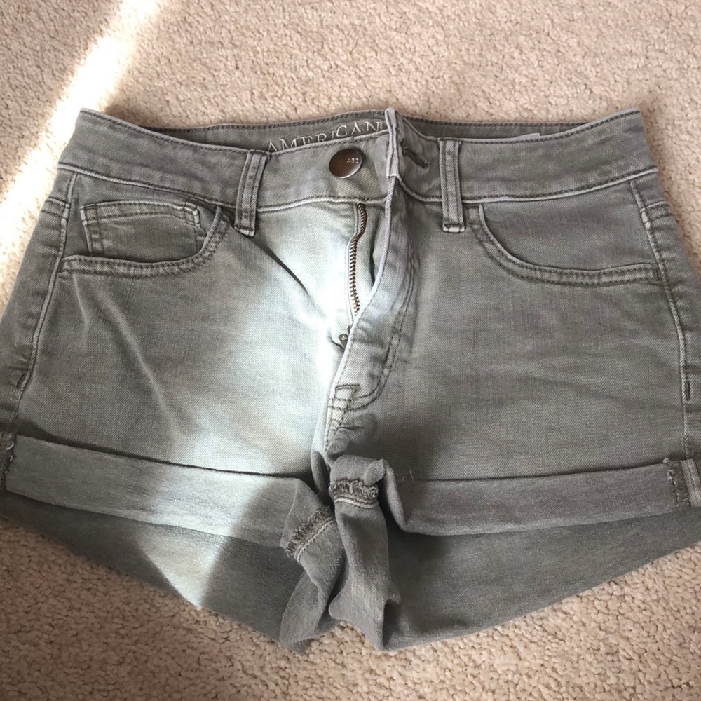 American Eagle army green shorts